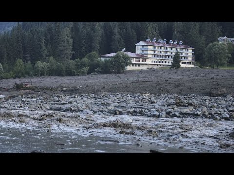 Γεωργία: Φονική κατολίσθηση σε ορεινό τουριστικό θέρετρο…