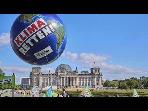 Γερμανία: «Παγκόσμια απεργία για το κλίμα»