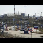 Η Φινλανδία κλείνει 4 συνοριακά περάσματα με τη Ρωσία