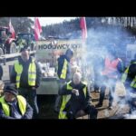 Πολωνία: Μπλόκα των αγροτών στα σύνορα με τη Γερμανία