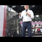 Τουσκ: Να προτάξουμε την ενωμένη Ευρώπη απέναντι στον πόλεμο