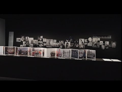 Έκθεση «Close Enough» στο Βερολίνο: Με τη ματιά των φωτογράφων του ιστορικού πρακτορείο Magnum