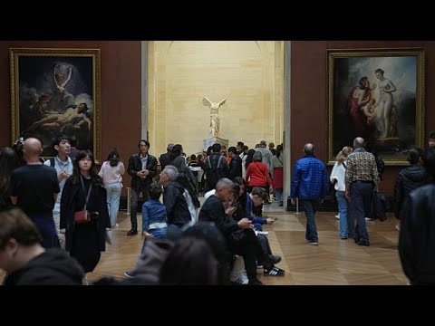 Το ιντερνετ έδωσε...ρέστα για τη ληστεία του Λούβρου - Όλες οι θεωρίες στο διαδίκτυο