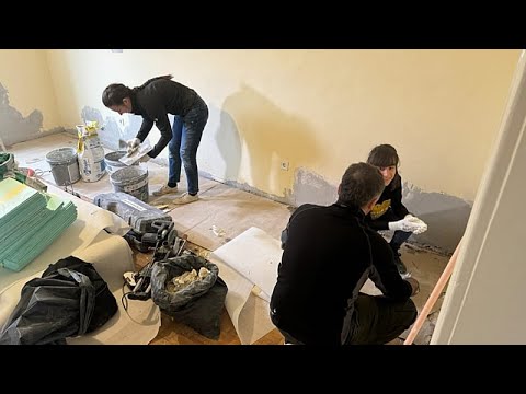 Ουγγαρία: Ένα χριστουγεννιάτικο θαύμα-Δύο ακόμη άστεγες οικογένειες θα μετακομίσουν από τους...