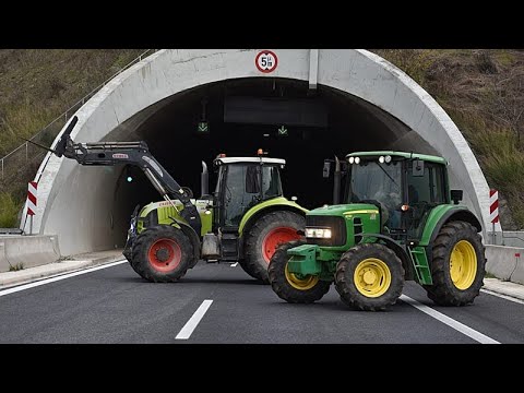 Αγρότες και κτηνοτρόφοι: Κρίσιμες αποφάσεις για τις κινητοποιήσεις μετά τα Χριστούγεννα