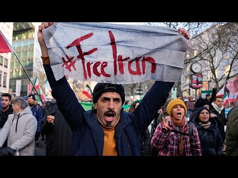 Ντόναλντ Τραμπ: «Το Ιράν κοιτάζει προς την ελευθερία, ίσως όπως ποτέ άλλοτε»