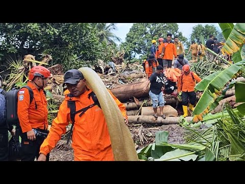 Ινδονησία: Τουλάχιστον 16 νεκροί εξαιτίας των πλημμυρών - Δεκάδες σπίτια καταστράφηκαν