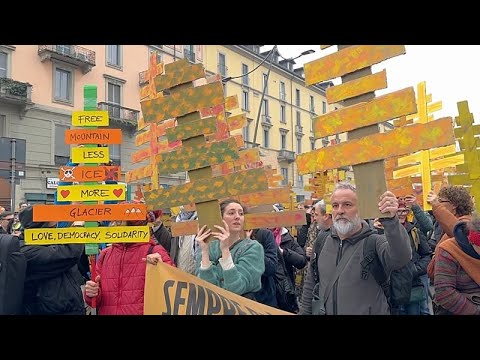 Μιλάνο: Διαδηλωτές κατά των περιβαλλοντικά και οικονομικά «μη βιώσιμων» Χειμερινών Ολυμπιακών Αγώνων