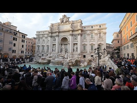 Οι τουρίστες στη Ρώμη θα πληρώνουν για να πλησιάσουν τη Φοντάνα ντι Τρέβι από του χρόνου