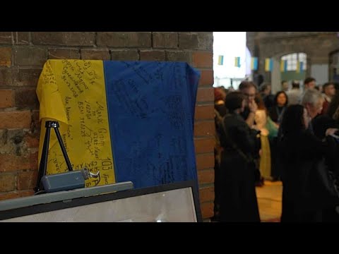 Βερολίνο: Μαρτυρίες από την πρώτη γραμμή του μετώπου στο καφέ «Κίεβο»