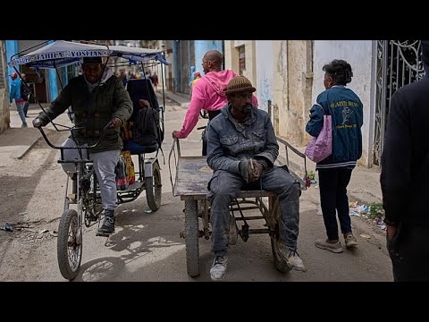 Άδεια σε αμερικανικές εταιρείες να μεταπωλούν πετρέλαιο από τη Βενεζουέλα σε αγοραστές από την Κούβα