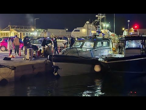 Ναυάγιο με μετανάστες στη Χίο: Σε εξέλιξη ΕΔΕ - Συνεχίζονται οι έρευνες για αγνοούμενους