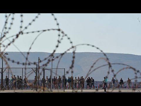 Νέος νόμος της ΕΕ για επιστροφές μεταναστών: κράτηση έως 2 χρόνια, κέντρα εκτός ΕΕ και αντιδράσεις