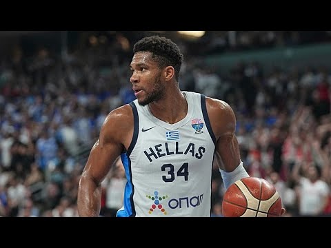 Στο Ευρωπαϊκό Τάγμα Αξίας ο Γιάννης Αντετοκούνμπο μαζί με Μέρκελ, Βαλέσα, Ζελένσκι και τους U2