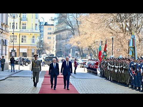 Ελλάδα και Βουλγαρία προωθούν τη συνεργασία τους σε άμυνα και καινοτομία - Στη Σόφια ο Νίκος Δένδιας