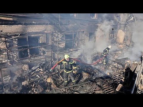 Ο Ζελένσκι δηλώνει έτοιμος για νέο γύρο ειρηνευτικών συνομιλιών, αλλά περιμένει τις ΗΠΑ και τη Ρωσία