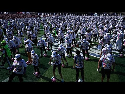 Η Πόλη του Μεξικού σπάει ρεκόρ Γκίνες με γιγαντιαία προπόνηση ποδοσφαίρου