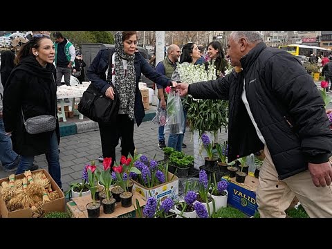Νορούζ στην Τεχεράνη: γεμάτες αγορές παρά τους συνεχιζόμενους βομβαρδισμούς