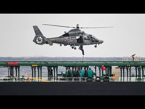 Στα χωρικά ύδατα της Λιβύης το ρωσικό τάνκερ που πλέει επί εβδομάδες ακυβέρνητο στη Μεσόγειο