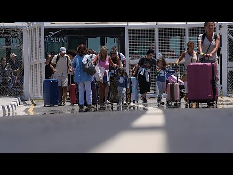 Κύπρος:Αυξάνονται τα ταξίδια σε Μ. Ανατολή- Δε θα υπάρξει επιχείρηση επαναπατρισμού λέει η κυβέρνηση