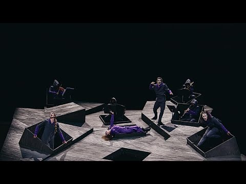 Μια μουσικοθεατρική κατάδυση στο καφκικό σύμπαν από τον Σάββα Στρούμπο και τον Χαράλαμπο Γωγιό