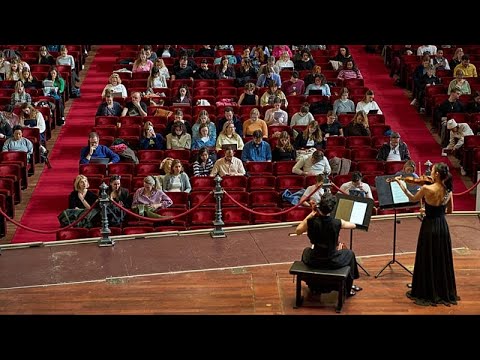 Ζωντανές συνεδρίες κλασικής μουσικής βοηθούν τους φοιτητές στο Άμστερνταμ στην περίοδο εξετάσεων