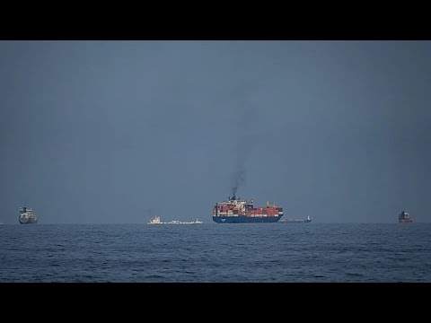 Το Ιράν κλείνει τα Στενά του Ορμούζ ως απάντηση στα ισραηλινά πλήγματα στο Λίβανο