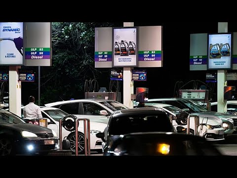 Ελλείψεις καυσίμων προκαλούν ουρές στα πρατήρια στο Γιοχάνεσμπουργκ