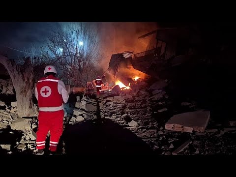 Ο Λίβανος δοκιμάζεται καθώς συνεχίζονται οι ισραηλινές επιθέσεις μετά τους 300 νεκρούς