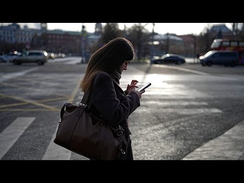 Μια χώρα χωρίς επικοινωνίες: Οι ρωσικές αρχές ενισχύουν τον έλεγχο, περιορισμοί στο διαδίκτυο