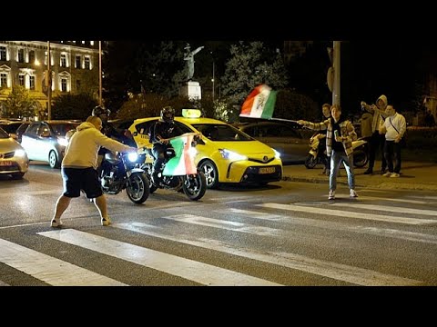 Ουγγαρία: σκηνές πανηγυρισμού σε όλη τη Βουδαπέστη μετά τη νίκη του Μάγιαρ