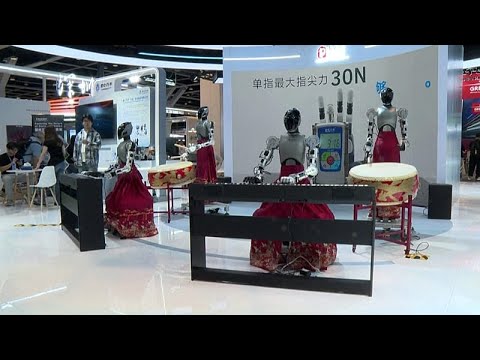 Ανθρωποειδή ρομπότ πυγμαχούν και δίνουν σόου στη διεθνή έκθεση ρομποτικής του Χονγκ Κονγκ