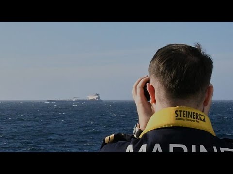 Τι γνωρίζουμε για το πλοίο ABINSK και γιατί δεν σταμάτησε;