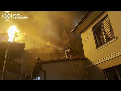 Ουκρανία: Ρωσικό πλήγμα στην Οδησσό σκοτώνει 2, χτυπά νοσοκομεία και σχολεία τη νύχτα