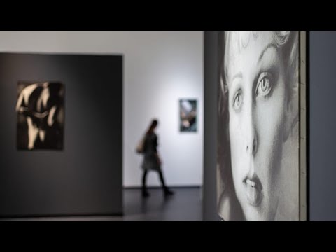 Ουγγαρία: Έκθεση φωτογραφιών του Μάρτον Σιπάλ στο Πετς