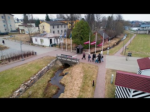 Δύο χώρες, μία πόλη: Οι νέοι καταργούν τα σύνορα μεταξύ Εσθονίας και Λετονίας