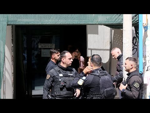 Το χρονικό της επίθεσης 89χρονου στο κέντρο της Αθήνας - Πέντε τραυματίες νοσηλεύονται