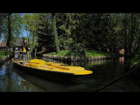 Γερμανικό χωριό σε κανάλι κρατά ζωντανό ταχυδρομείο με βάρκα 129 ετών