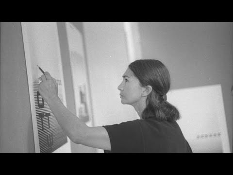 Ν. Καναγκίνη: Η εκθεσιακή επιστροφή μιας από τις σημαντικότερες δημιουργούς της μεταπολεμικής τέχνης