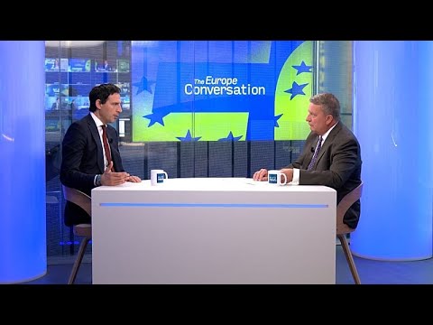 &Eta; &Epsilon;&upsilon;&rho;ώ&pi;&eta; &pi;&rho;έ&pi;&epsilon;&iota; &nu;&alpha; &gamma;ί&nu;&epsilon;&iota; &pi;&iota;&omicron; &rho;&iota;&zeta;&omicron;&sigma;&pi;&alpha;&sigma;&tau;&iota;&kappa;ή &sigma;&tau;&eta;&nu; &epsilon;&nu;&epsilon;&rho;&gamma;&epsilon;&iota;&alpha;&kappa;ή &kappa;&rho;ί&sigma;&eta;: &epsilon;&xi;&eta;&gamma;&epsilon;ί &omicron; &epsilon;&pi;ί&tau;&rho;&omicron;&pi;&omicron;&sigmaf; &Kappa;&lambda;ί&mu;&alpha;&tau;&omicron;&sigmaf; &tau;&eta;&sigmaf; &Epsilon;&Epsilon;