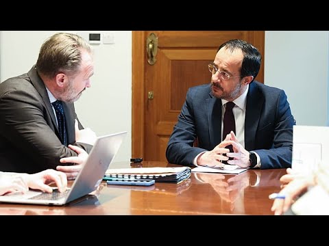 &Nu;ί&kappa;&omicron;&sigmaf; &Chi;&rho;&iota;&sigma;&tau;&omicron;&delta;&omicron;&upsilon;&lambda;ί&delta;&eta;&sigmaf;: &Sigma;&upsilon;&nu;ά&nu;&tau;&eta;&sigma;&eta; &mu;&epsilon; &tau;&omicron;&nu; &Epsilon;&pi;ί&tau;&rho;&omicron;&pi;&omicron; &Sigma;&tau;έ&gamma;&alpha;&sigma;&eta;&sigmaf; &kappa;&iota; &Epsilon;&nu;έ&rho;&gamma;&epsilon;&iota;&alpha;&sigmaf; &tau;&eta;&sigmaf; &Epsilon;&Epsilon;