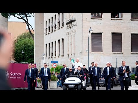 &Theta;&epsilon;&rho;&mu;ή &upsilon;&pi;&omicron;&delta;&omicron;&chi;ή &sigma;&tau;&omicron;&nu; &Pi;ά&pi;&alpha; &Lambda;έ&omicron;&nu;&tau;&alpha; &Iota;&Delta;&rsquo; &sigma;&tau;&omicron; La Sapienza &ndash; &Mu;ή&nu;&upsilon;&mu;&alpha; &kappa;&alpha;&tau;ά &tau;&omicron;&upsilon; &pi;&omicron;&lambda;έ&mu;&omicron;&upsilon; &kappa;&alpha;&iota; &tau;&omicron;&upsilon; &epsilon;&pi;&alpha;&nu;&epsilon;&xi;&omicron;&pi;&lambda;&iota;&sigma;&mu;&omicron;ύ