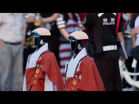&Nu;ό&tau;&iota;&alpha; &Kappa;&omicron;&rho;έ&alpha;: &Pi;&lambda;ή&theta;&omicron;&sigmaf; &pi;&alpha;&rho;&alpha;&kappa;&omicron;&lambda;&omicron;&upsilon;&theta;&epsilon;ί &rho;&omicron;&mu;&pi;ό&tau;-&mu;&omicron;&nu;&alpha;&chi;&omicron;ύ&sigmaf; &nu;&alpha; &pi;&alpha;&rho;&epsilon;&lambda;&alpha;ύ&nu;&omicron;&upsilon;&nu; &sigma;&tau;&omicron;&upsilon;&sigmaf; &iota;&sigma;&tau;&omicron;&rho;&iota;&kappa;&omicron;ύ&sigmaf; &delta;&rho;ό&mu;&omicron;&upsilon;&sigmaf; &Sigma;&epsilon;&omicron;ύ&lambda;