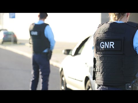 Πορτογαλία και Γαλλία σε σοκ: Τι γνωρίζουμε για την εγκατάλειψη δύο μικρών παιδιών από τη μητέρα