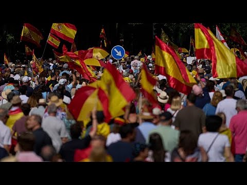&Chi;&iota;&lambda;&iota;ά&delta;&epsilon;&sigmaf; &delta;&iota;&alpha;&delta;&eta;&lambda;ώ&nu;&omicron;&upsilon;&nu; &sigma;&tau;&eta; &Mu;&alpha;&delta;&rho;ί&tau;&eta; &zeta;&eta;&tau;&omicron;ύ&nu; &tau;&eta;&nu; &pi;&alpha;&rho;&alpha;ί&tau;&eta;&sigma;&eta; &tau;&omicron;&upsilon; &Iota;&sigma;&pi;&alpha;&nu;&omicron;ύ &pi;&rho;&omega;&theta;&upsilon;&pi;&omicron;&upsilon;&rho;&gamma;&omicron;ύ &Pi;έ&delta;&rho;&omicron; &Sigma;ά&nu;&tau;&sigma;&epsilon;&theta;