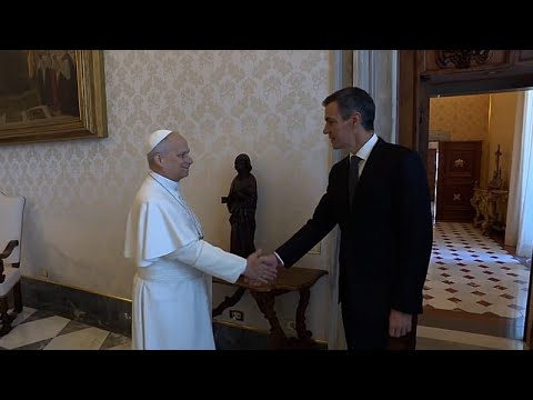 &Omicron; &pi;ά&pi;&alpha;&sigmaf; &Lambda;έ&omega;&nu; &Iota;&Delta;΄ &upsilon;&pi;&omicron;&delta;έ&chi;&theta;&eta;&kappa;&epsilon; &tau;&omicron;&nu; &Pi;έ&delta;&rho;&omicron; &Sigma;ά&nu;&tau;&sigma;&epsilon;&theta; &sigma;&tau;&omicron; &Beta;&alpha;&tau;&iota;&kappa;&alpha;&nu;ό