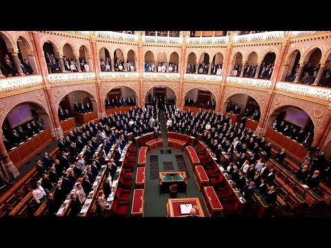 Ουγγαρία: Εγκρίθηκε από τη Βουλή η παραμονή της χώρας στο Διεθνές Ποινικό Δικαστήριο