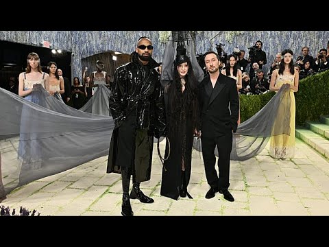 Met Gala 2026: Η μόδα γιορτάζει την «Τέχνη του κοστουμιού» με τις καλύτερες εμφανίσεις
