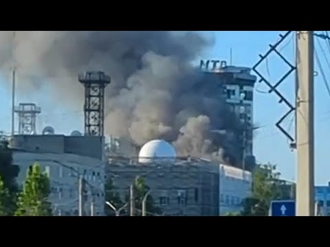 Β. Ζελένσκι: Πλήγμα σε ρωσικό στρατιωτικό εργοστάσιο με πύραυλο Flamingo