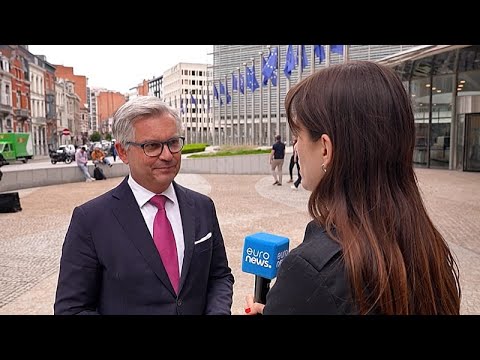 &Mu;. &Mu;&pi;&rho;&omicron;ύ&nu;&epsilon;&rho; (&Epsilon;&pi;. &Mu;&epsilon;&tau;&alpha;&nu;ά&sigma;&tau;&epsilon;&upsilon;&sigma;&eta;&sigmaf;) &sigma;&tau;&omicron; euronews: Έ&chi;&omicron;&upsilon;&mu;&epsilon; &alpha;&upsilon;&sigma;&tau;&eta;&rho;&omicron;ύ&sigmaf; &alpha;&lambda;&lambda;ά &delta;ί&kappa;&alpha;&iota;&omicron;&upsilon;&sigmaf; &kappa;&alpha;&nu;ό&nu;&epsilon;&sigmaf;